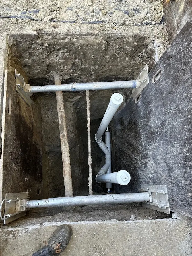 Experienced plumber completing Drain Cleaning work in Carmel-by-the-Sea